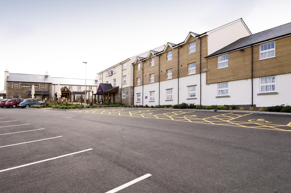 Premier Inn Liskeard Hotel 43/52