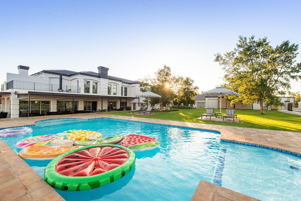 The Feather Hill Boutique Hotel 21/29