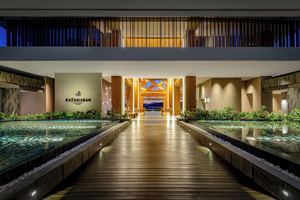 Katamaran Hotel and Resort Komodo 12/37
