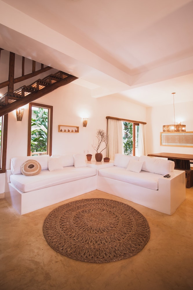 Casa Lo 19/50
