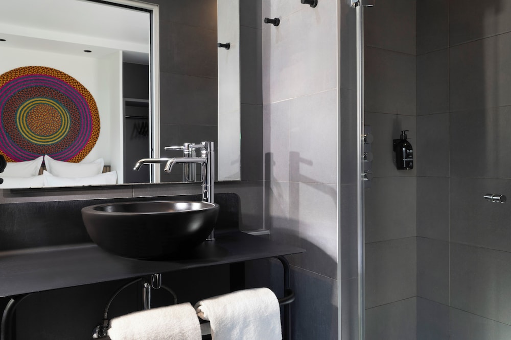 HOTEL SAINT MARCEL 46/50