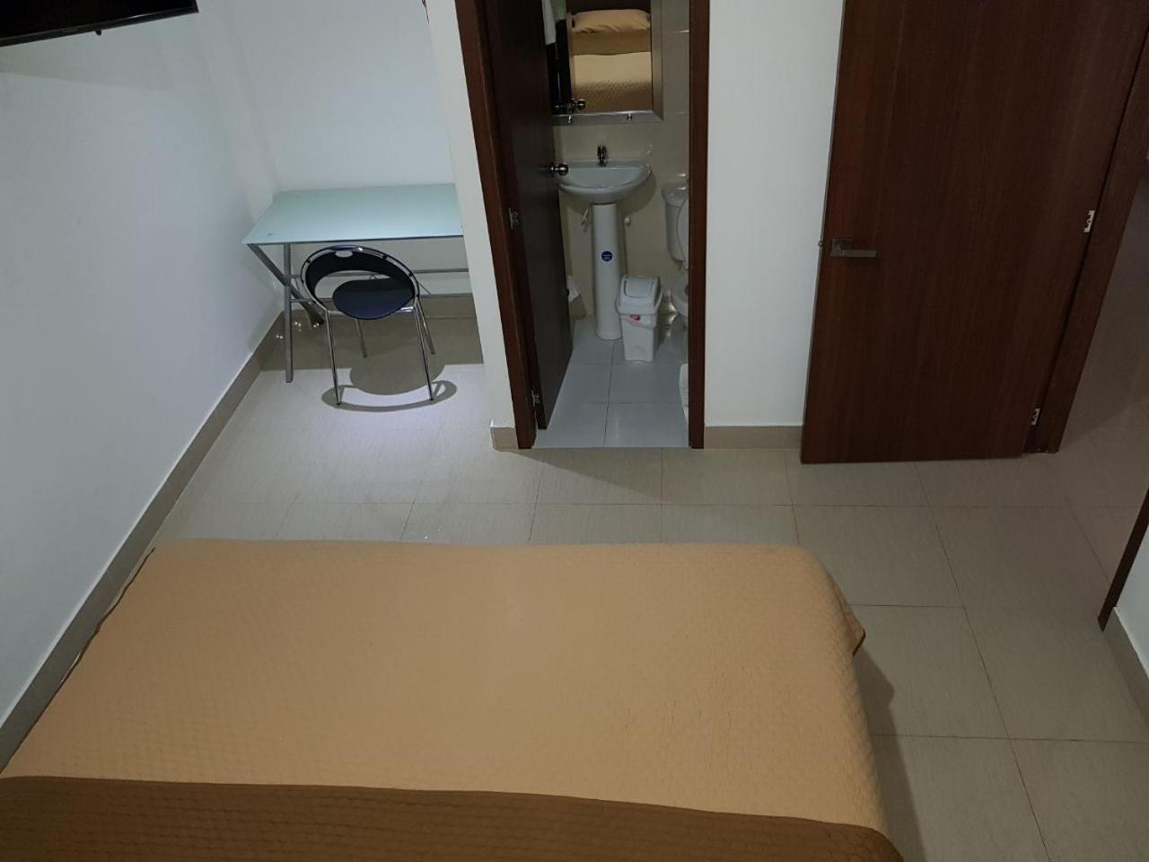 Zafara Hotel 49/50