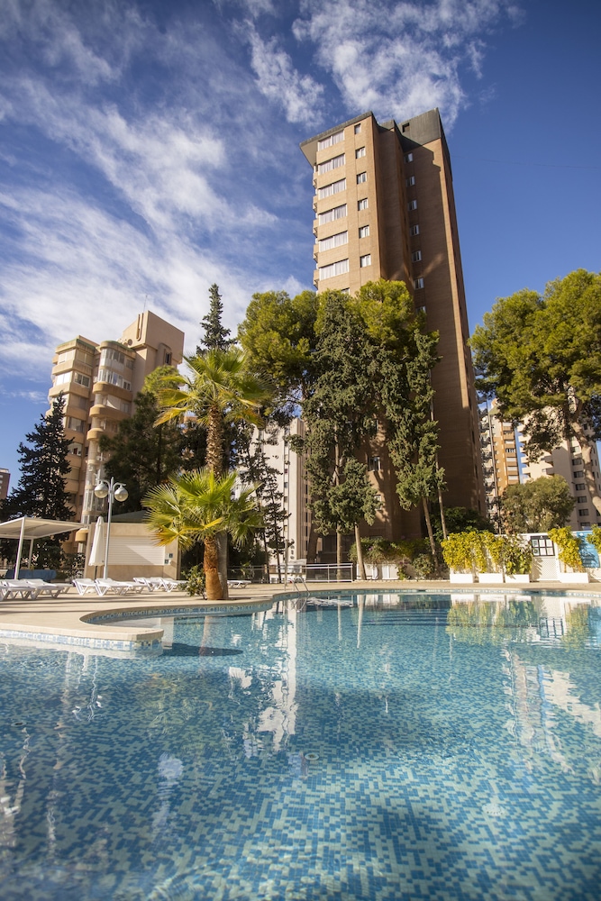 Aparthotel BCL Levante Club 42/46