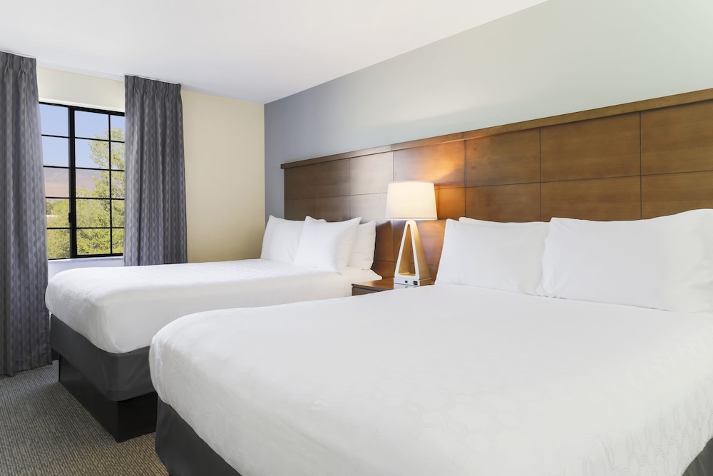 Staybridge Suites Reno 12/45