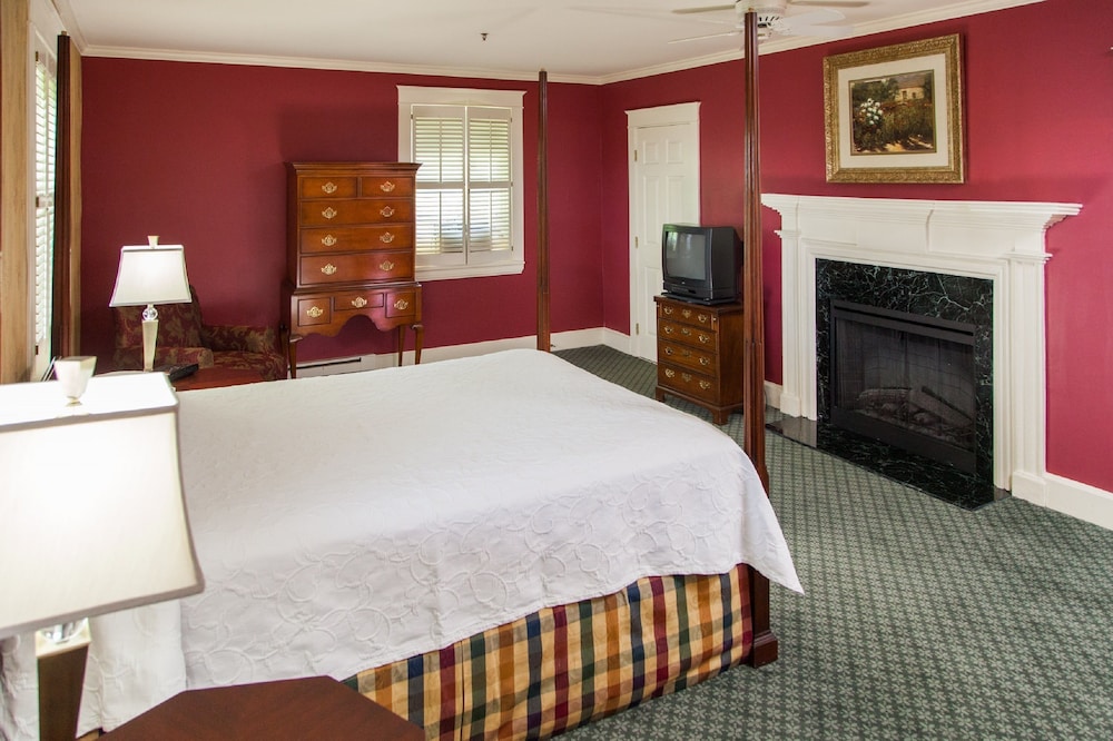 Harbour View Inn 13/76
