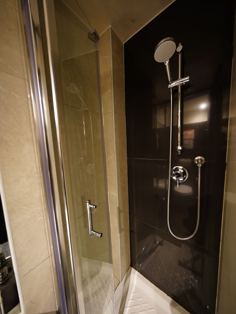 Nerva Accommodation 43/50