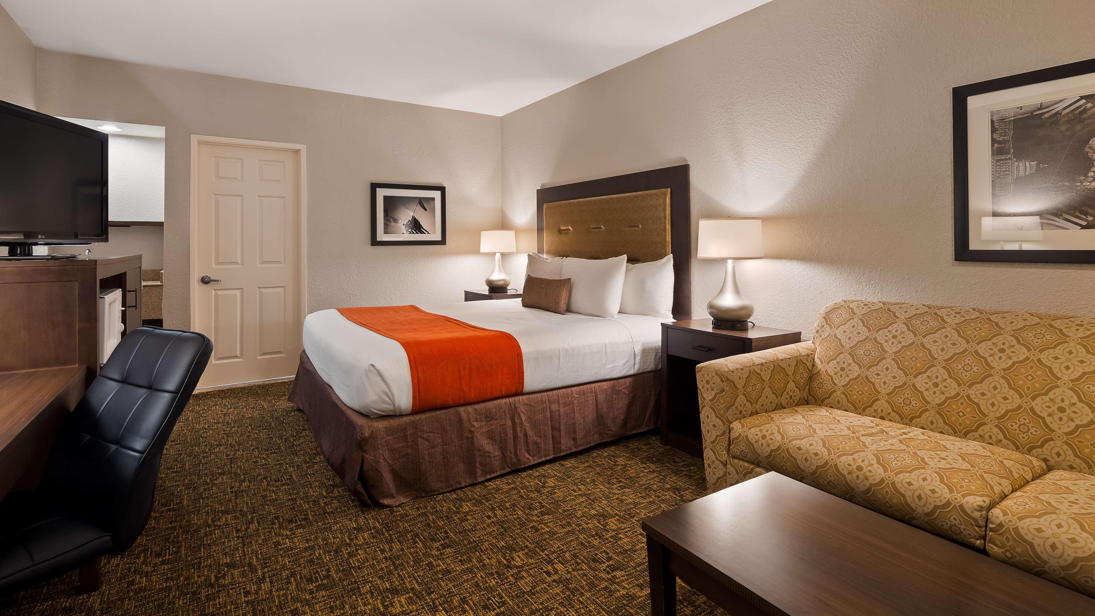 جناح بسرير كينج، Best Western Plus Big America 3/9