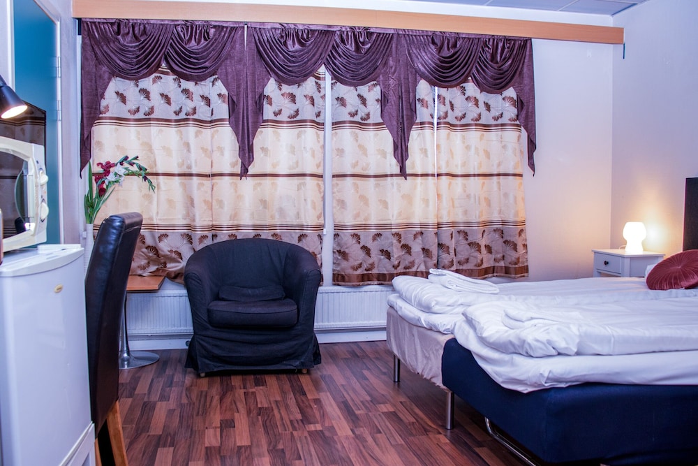 Euroway Hotel 34/50