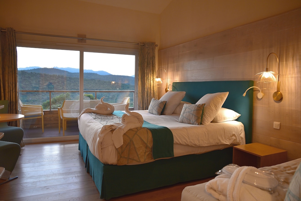 Alivi Di Santa Giulia Hotel 7/50