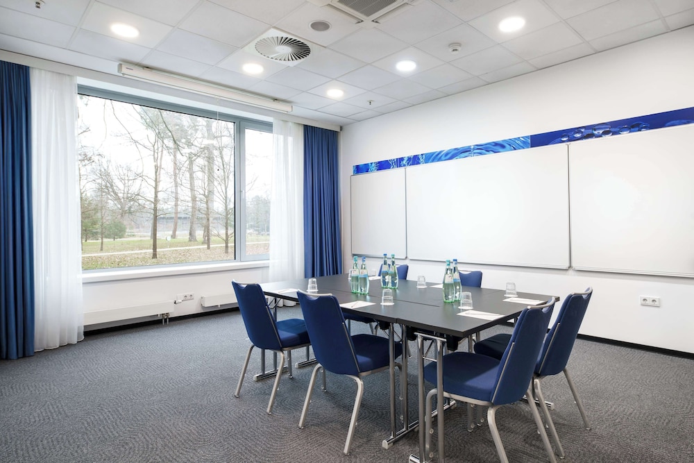 Park Inn By Radisson Frankfurt Airport 42/50