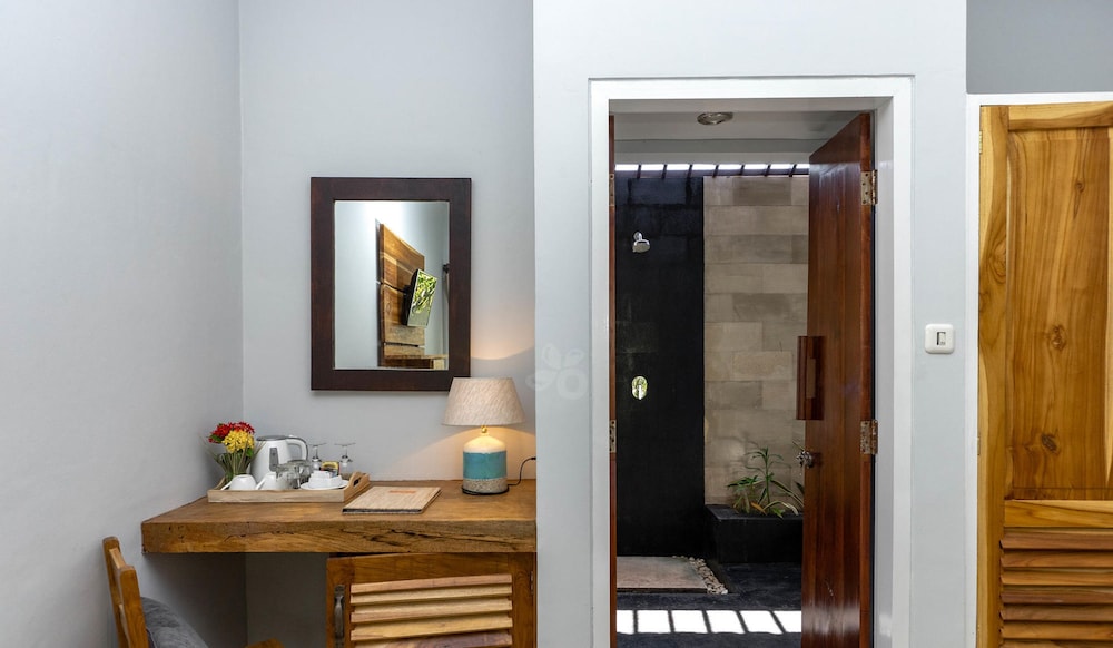 Bale Sampan Bungalows 52/64