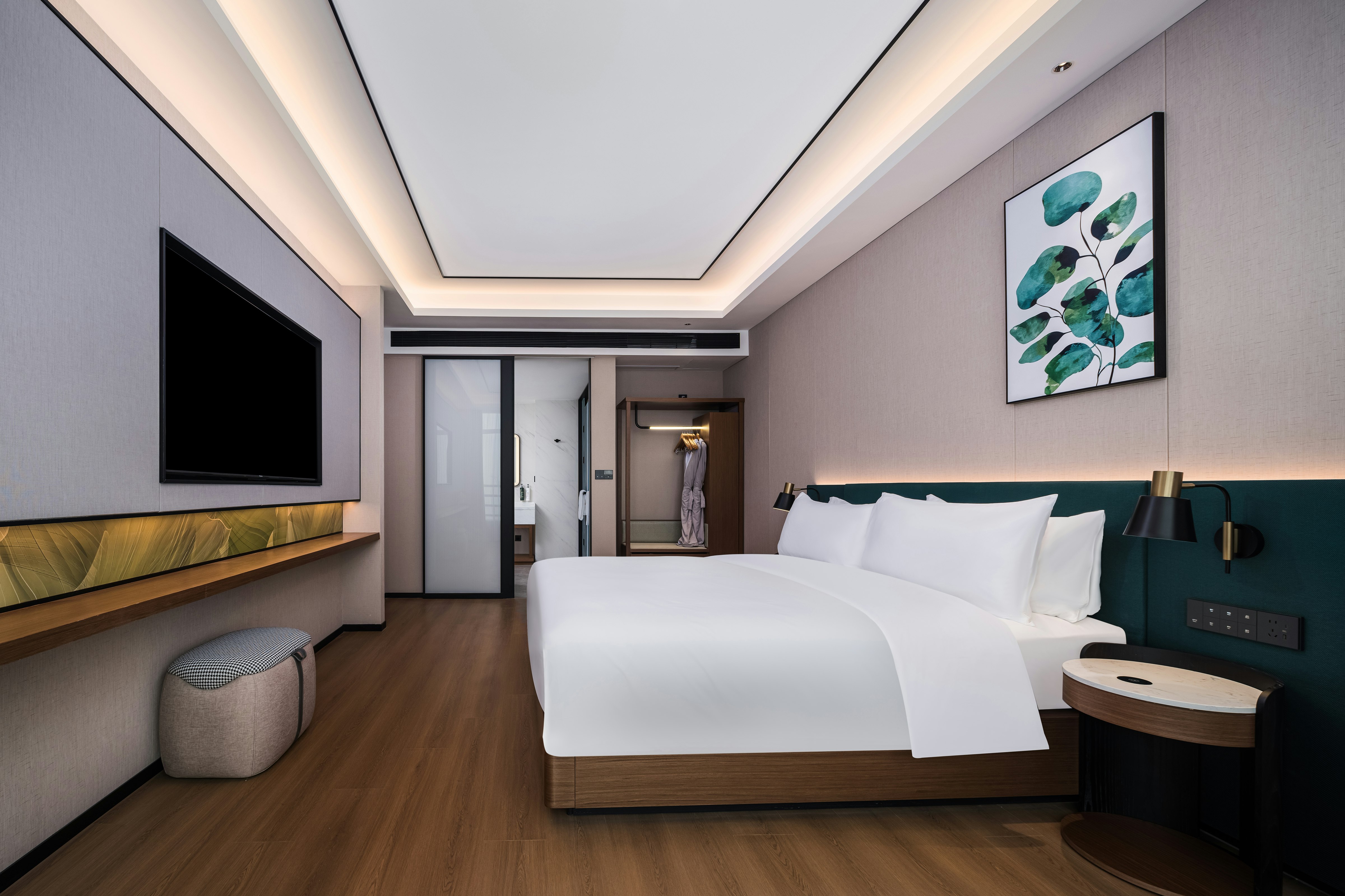 1 BEDROOM, SUITE, KING BED