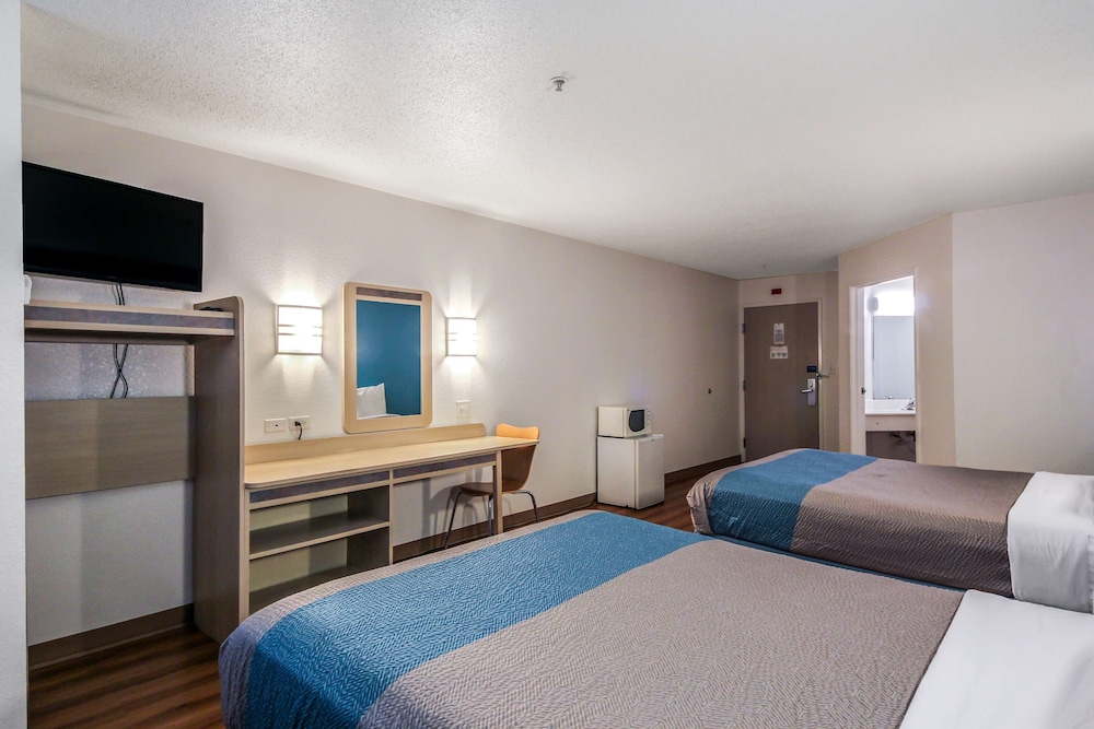 Motel6 New Braunfels, TX 23/44
