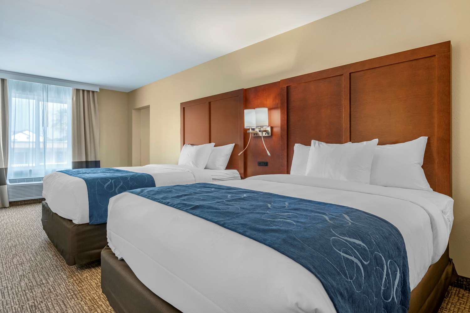 SUITE, 2 QUEEN BEDS, ACCESSIBLE