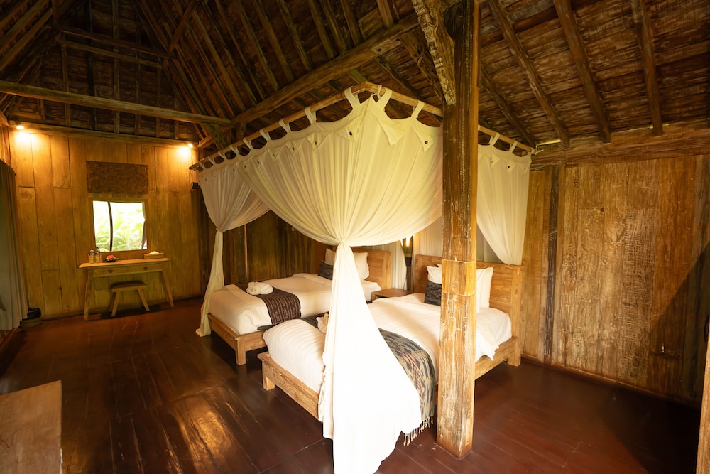 Ubud Art Resort (ex Uma D Mas Villa) 15/48