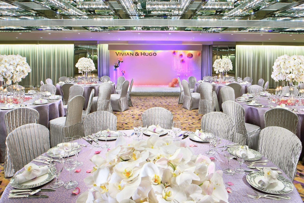 Regal Kowloon Hotel 37/50