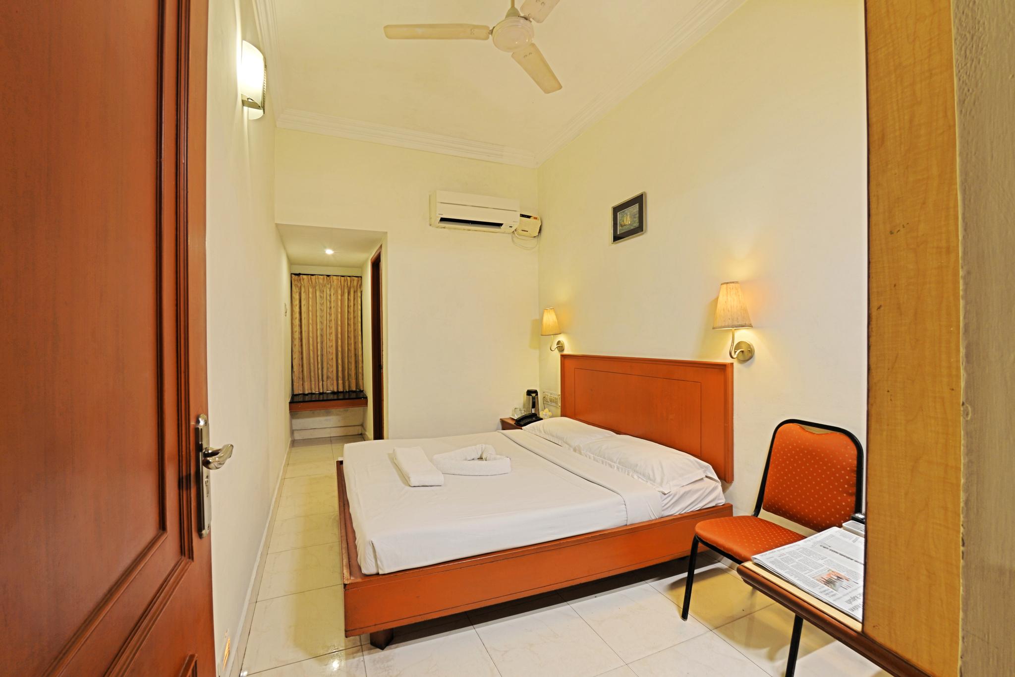 Standard, King Bed