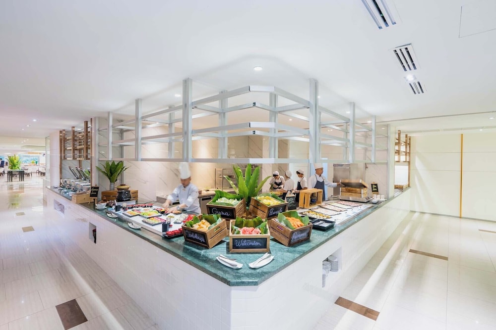 A-ONE Pattaya Beach Resort 64/67