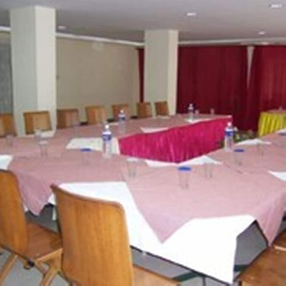 Preethi Classic Towers 67/74