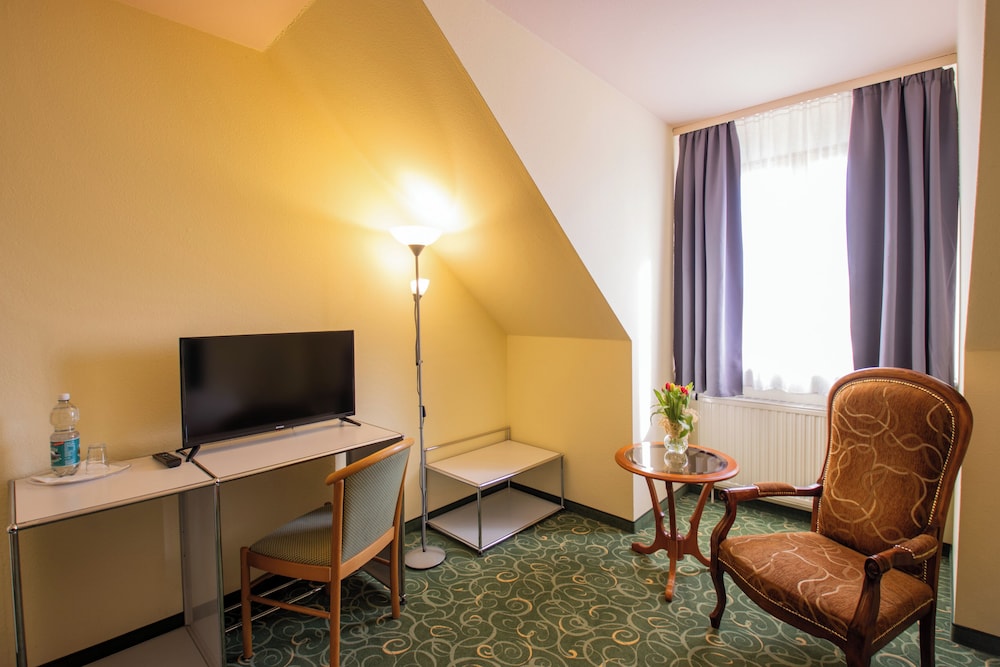 Erzgebirgshotel Freiberger Hohe 37/50