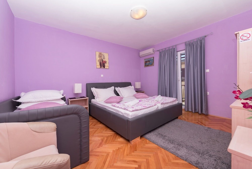 APARTMENTS GORAN 10/47