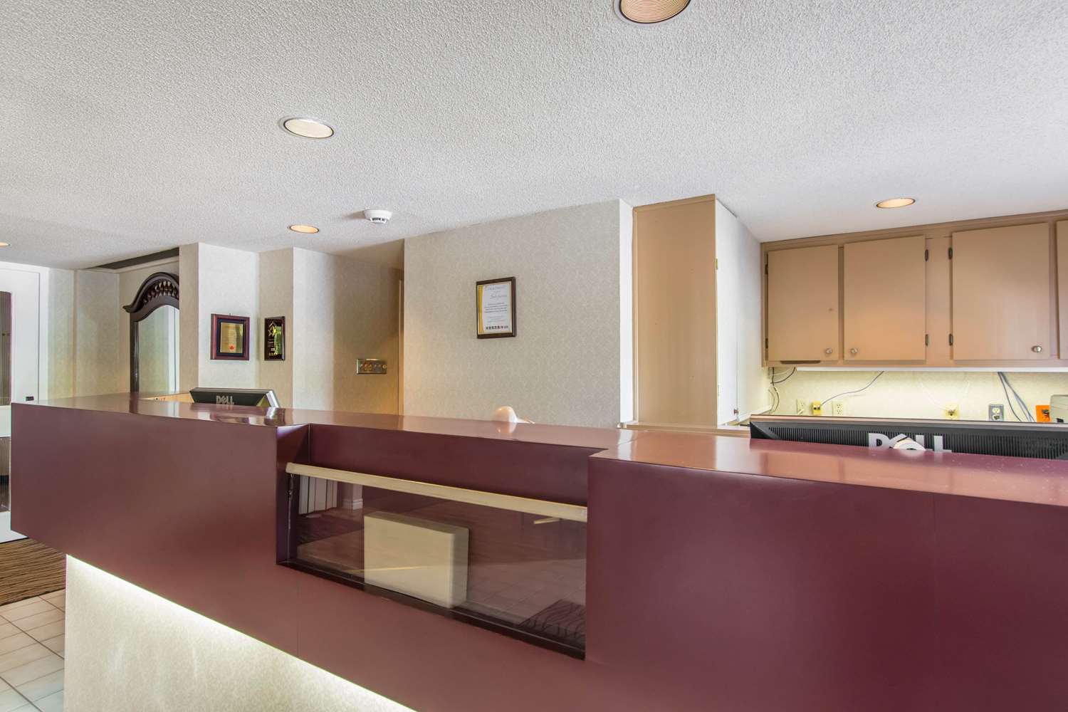 Travelodge by Wyndham Bridgewater 4/17