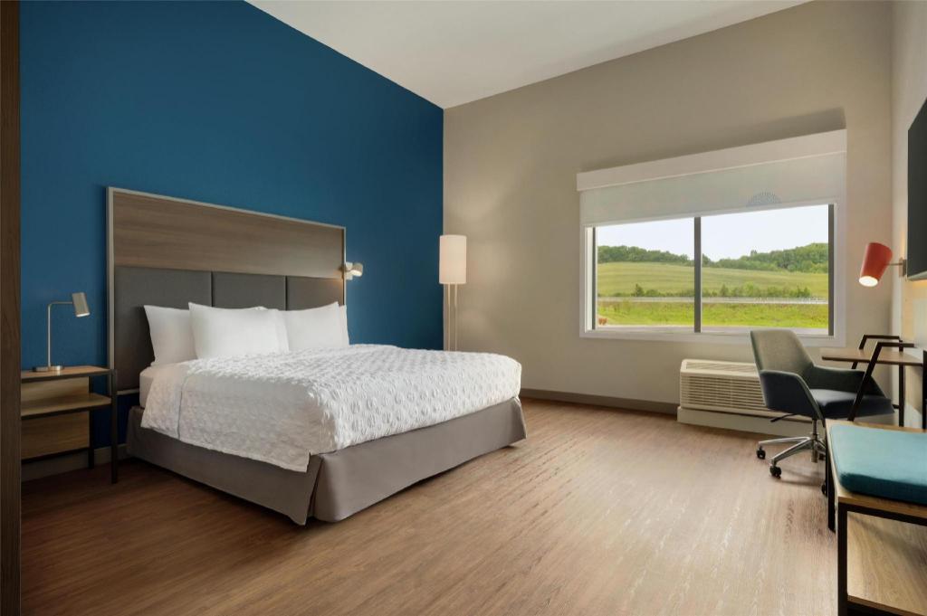 Room at Tru by Hilton West Bristol TN, BRISTOL - TN