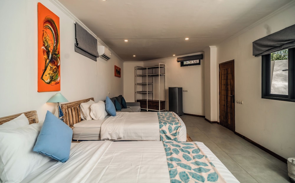 Superior, Twin Beds