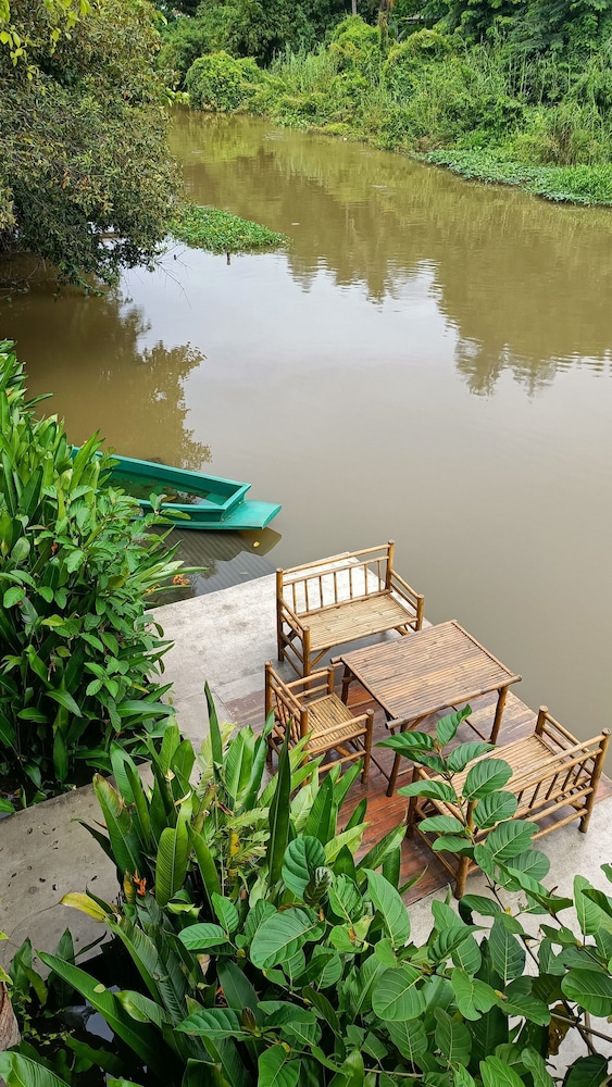 Baan Canalee 34/50