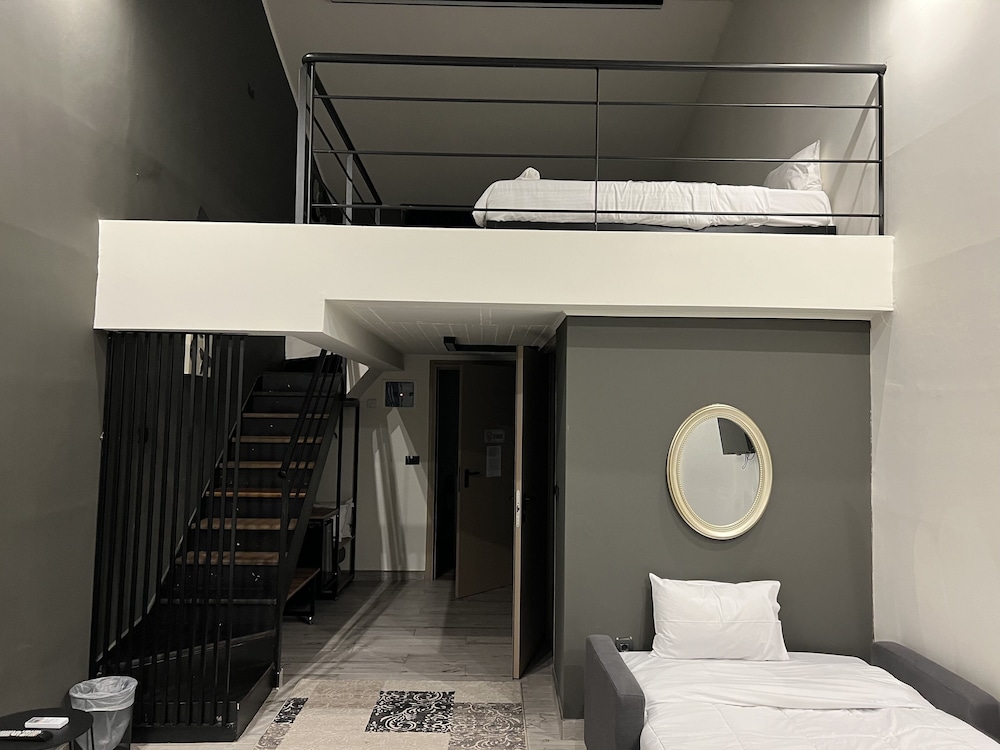 Koferita Hotel 30/58
