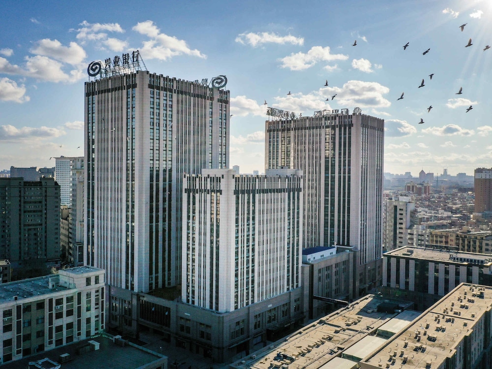 Mercure Changchun Hengxing 4/46