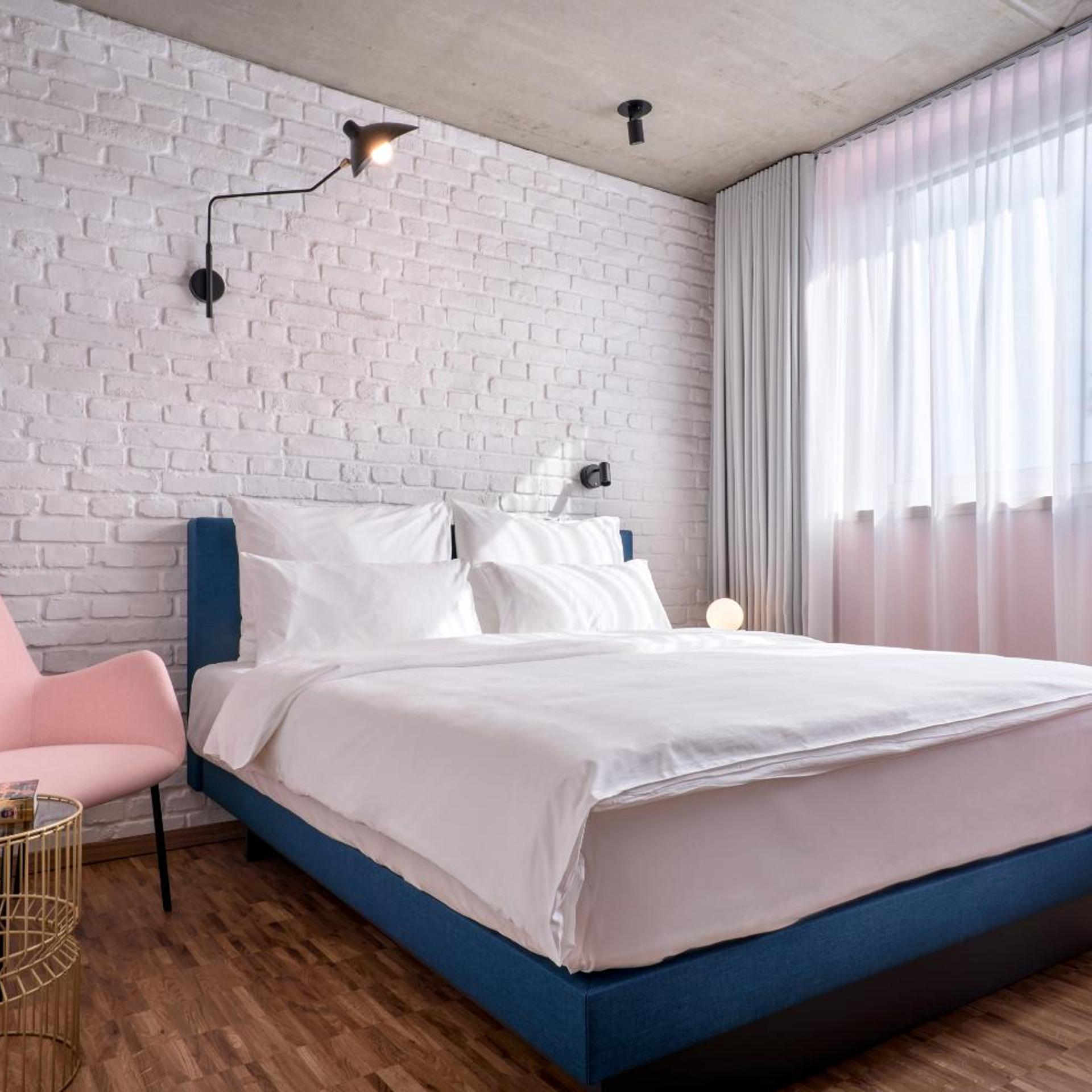 Urban, Courtyard, Double Bed