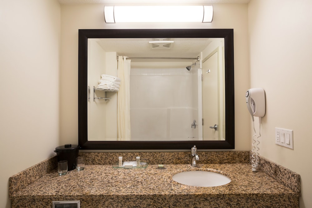 Super 8 by Wyndham Sherwood Park/Edmonton Area 18/46