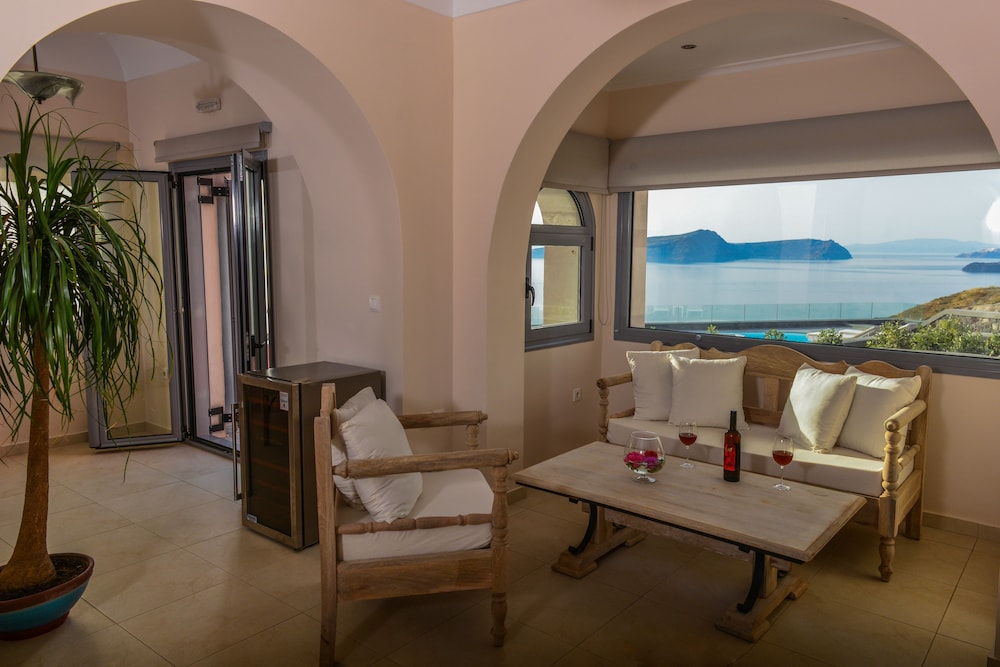 Our Villa Santorini 46/59