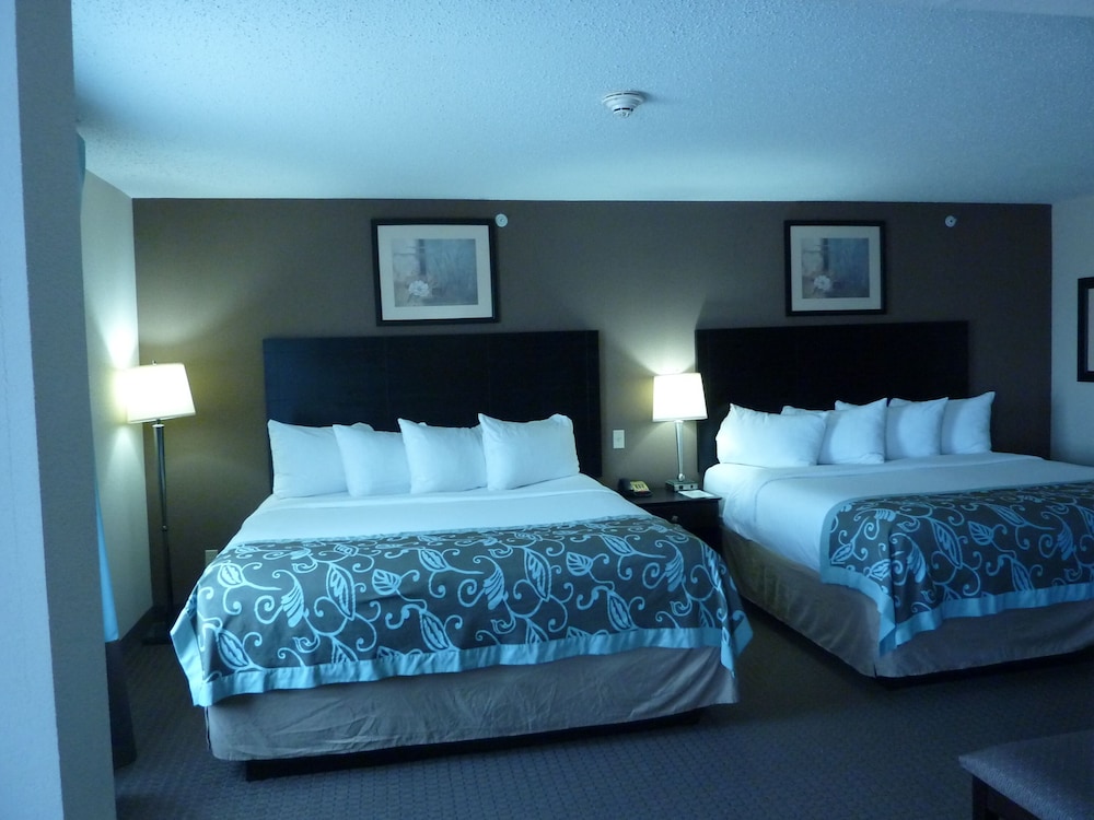 Wingate by Wyndham Erlanger - Florence - Cincinnati South 6/28