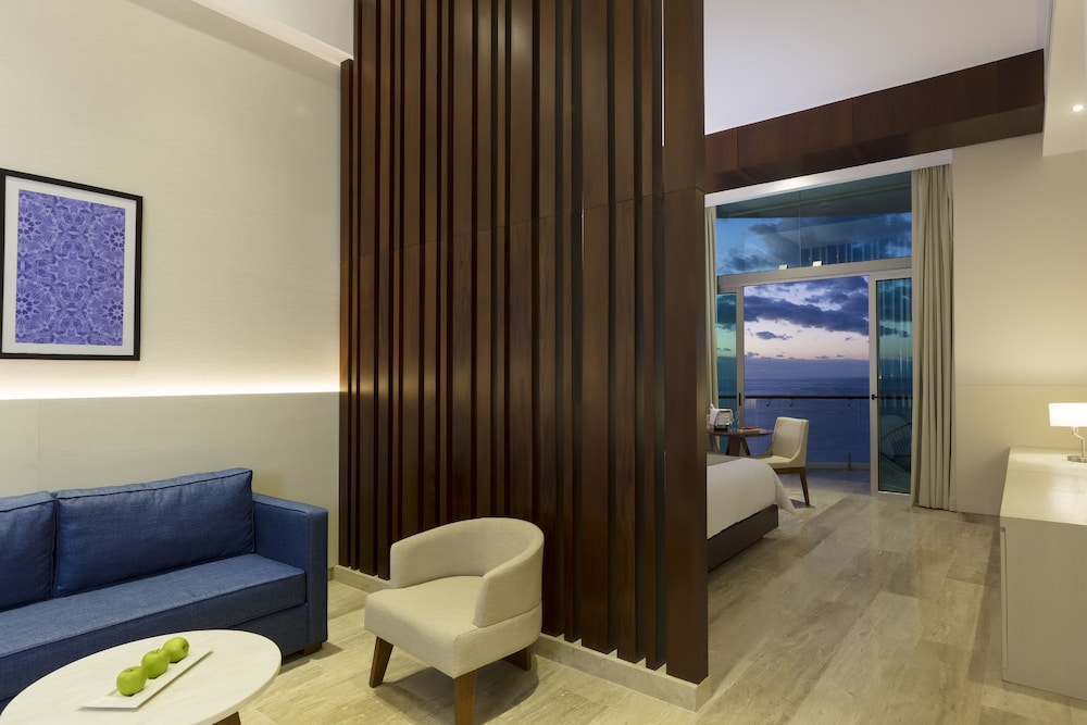 Altitude By Krystal Grand Punta Cancun All Inclusive 49/75