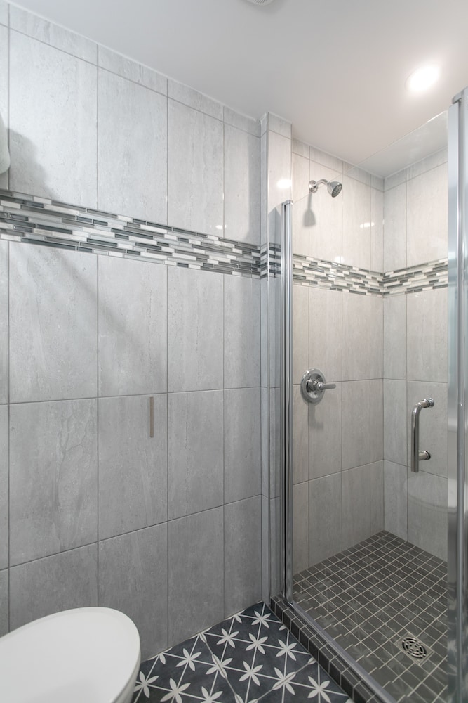 Prince Street Suites 45/50