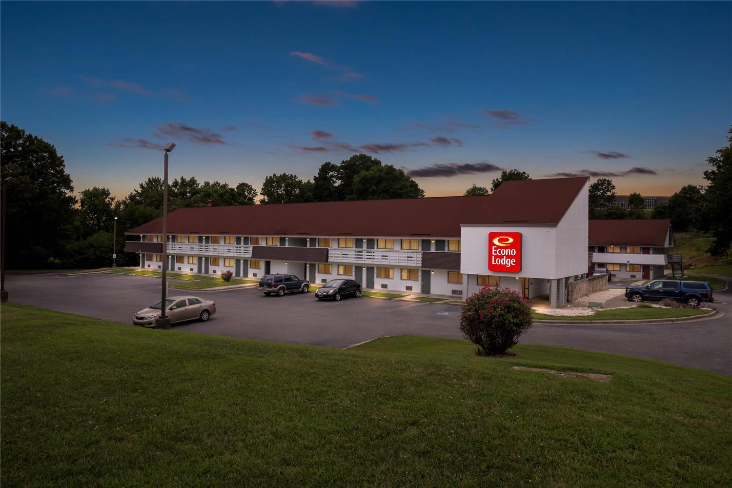 Econo Lodge Hickory 21/21