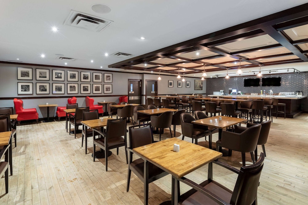 Ramada By Wyndham Northern Grand Hotel Conference Centre 35/58