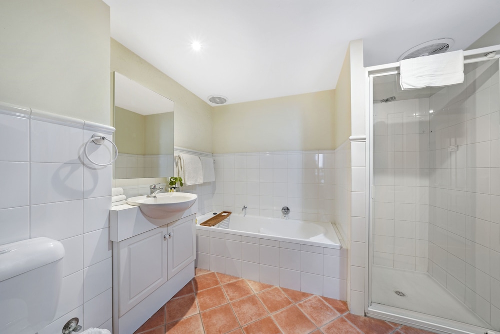 PORT MILL BED AND BREAKFAST 18/18