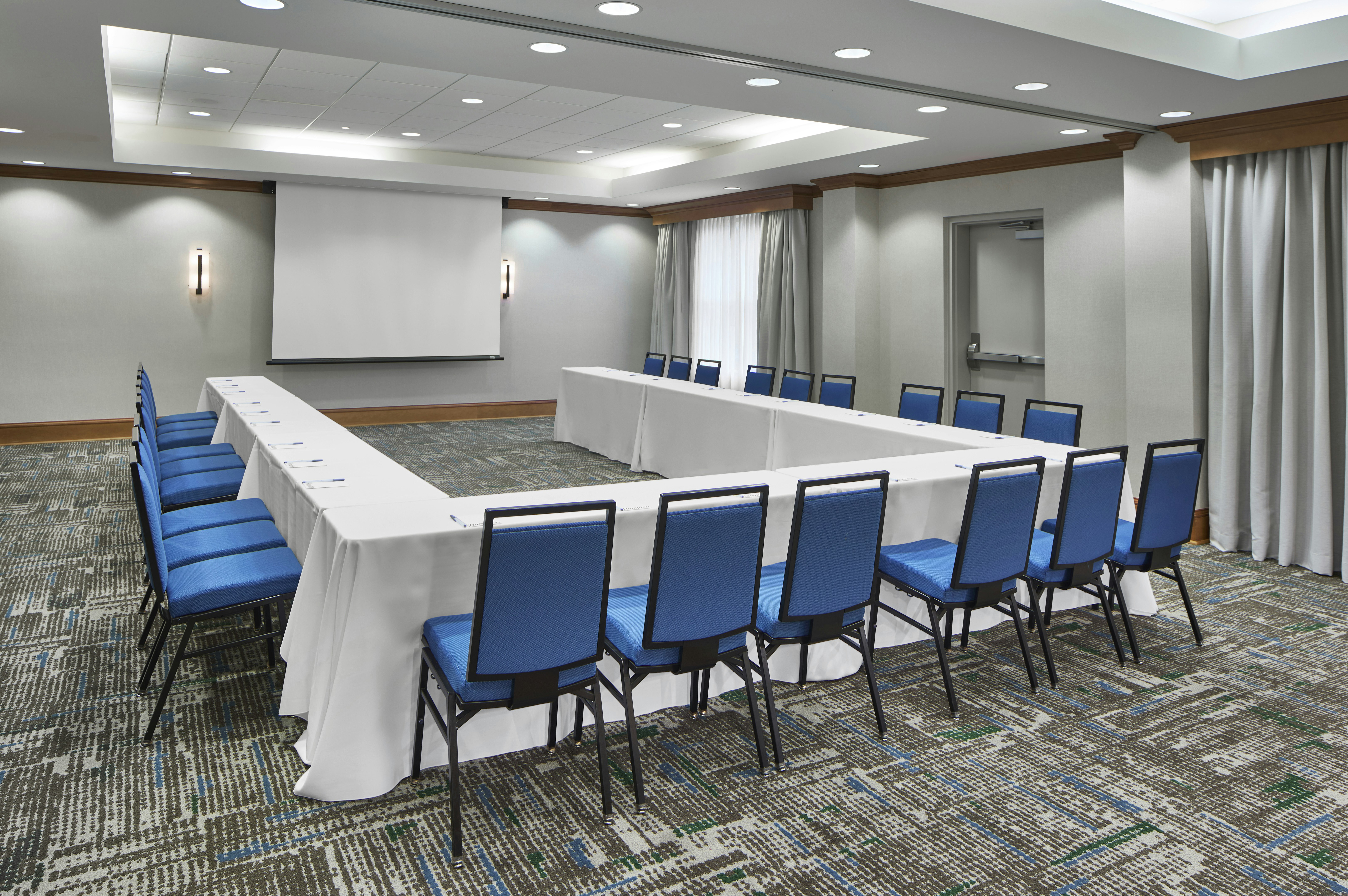 Hampton Inn Suites Saratoga Springs Downtown 61/69