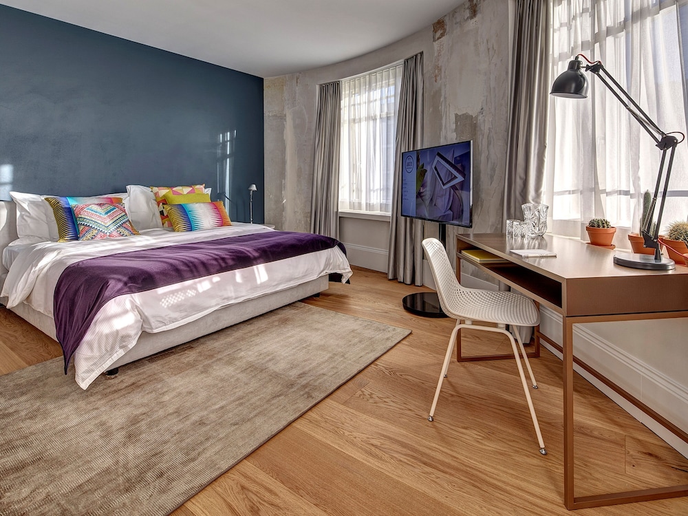 JUNIOR SUITE, FAMILY