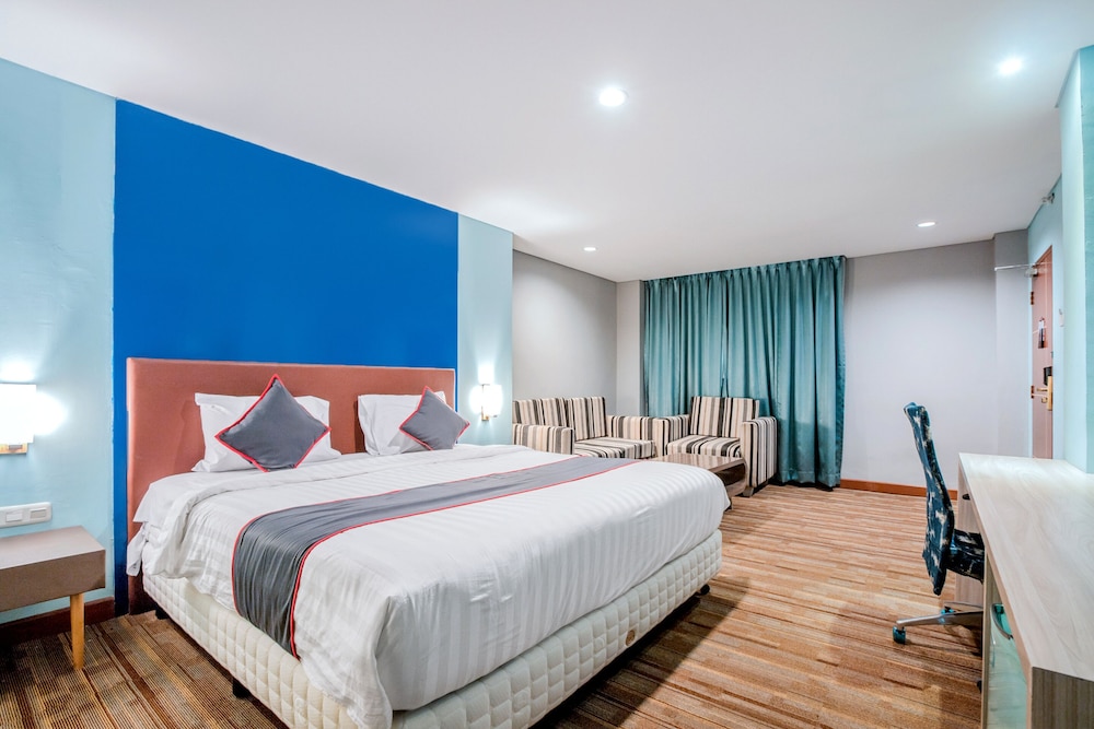 Collection O 7 Hotel Melawai 23/34