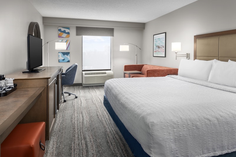 Hampton Inn And Suites Lake Mary At Colonial Townpark 3/13