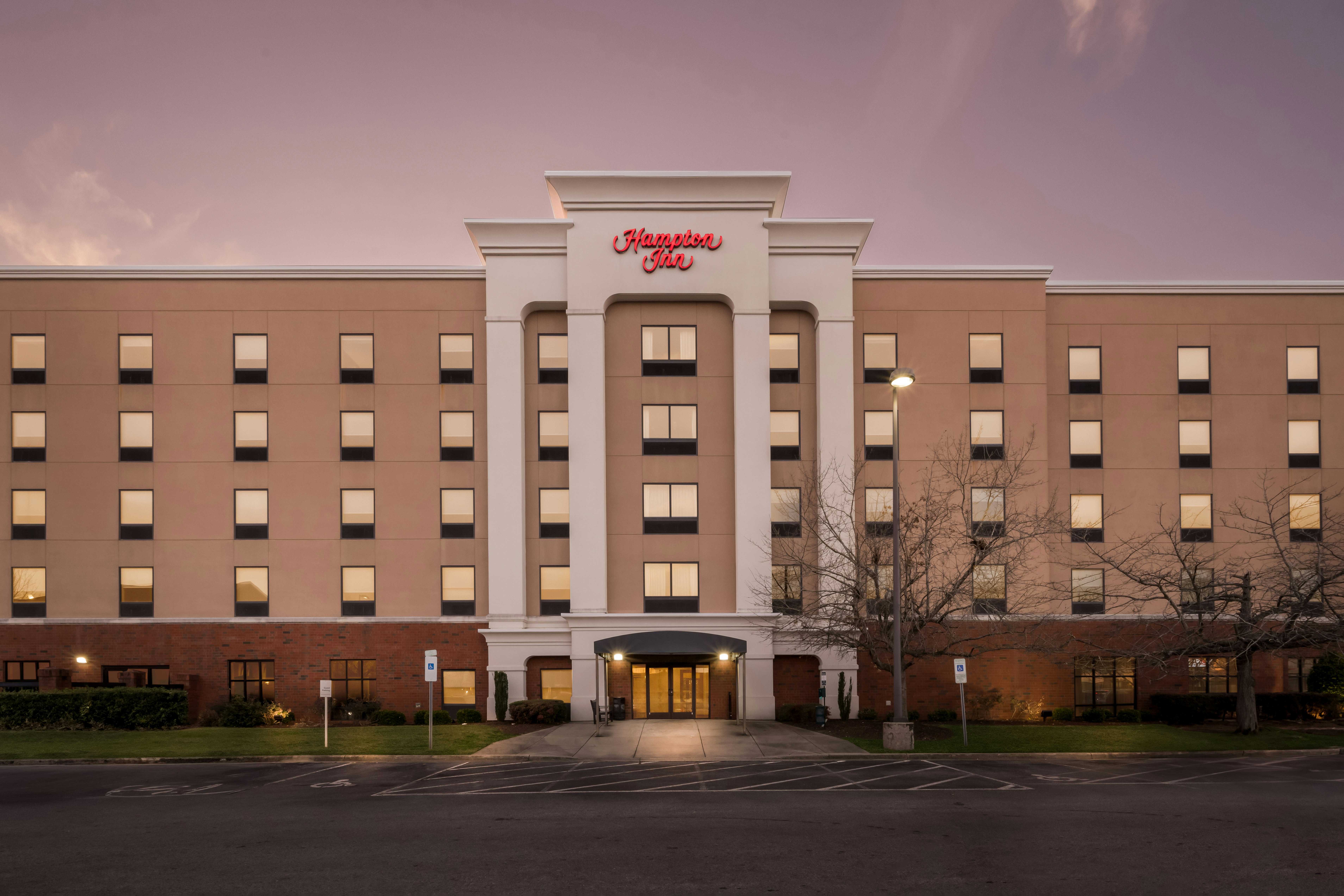 Hampton Inn Greenville, NC 2/81