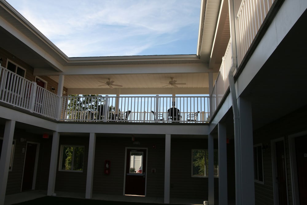 Affordable Suites of America Quantico 2/46