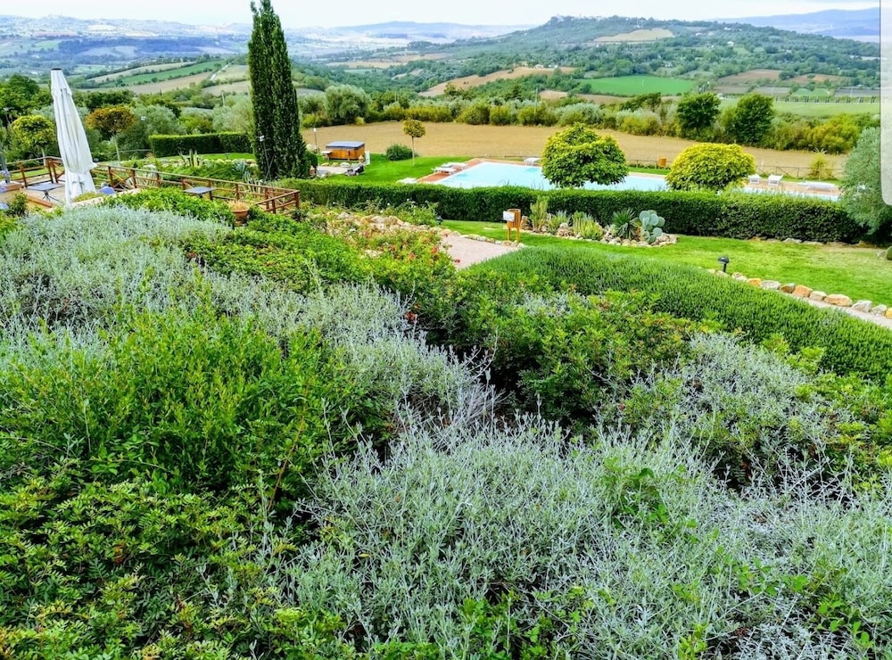 Saturnia Tuscany Hotel 63/70