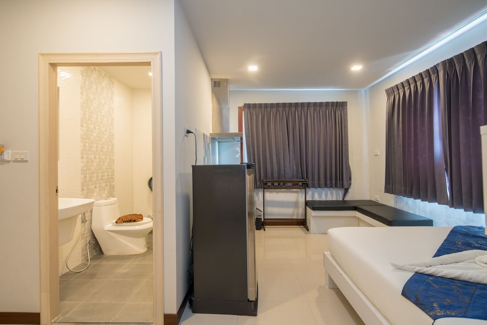 Baan Thai Beach Side Residence 32/50