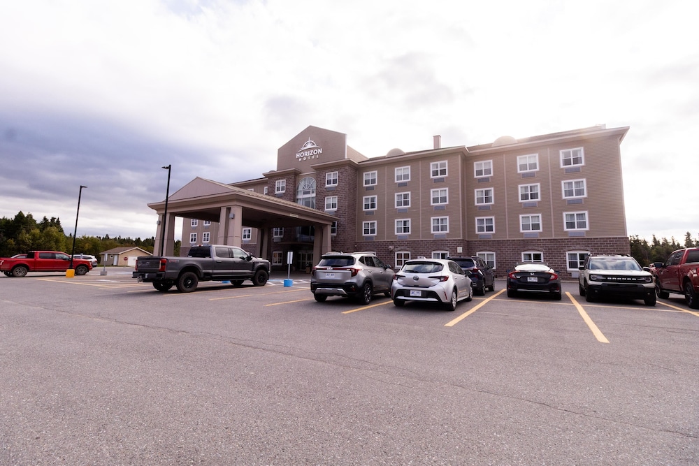 Deer Lake Horizon Hotel, BW Signature Collection 54/58
