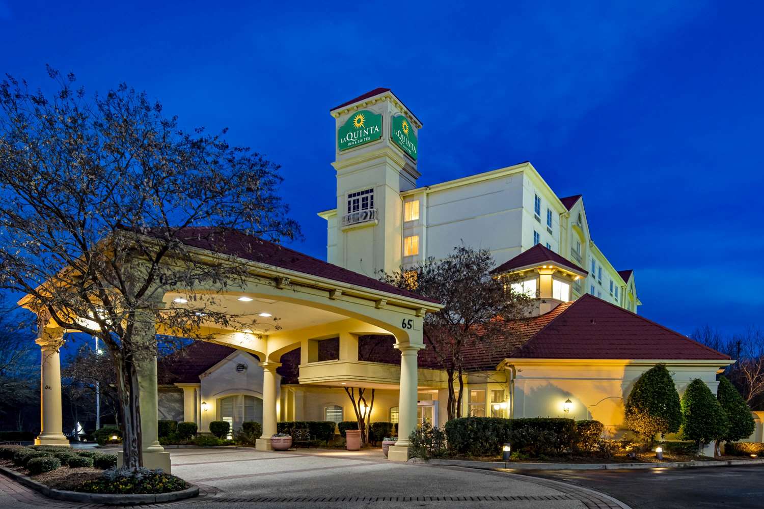 La Quinta Inn and Suites by Wyndham Greenville Haywood 4/68